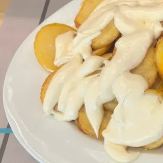 Patatas Alioli