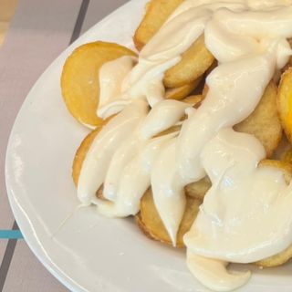 Patatas Alioli