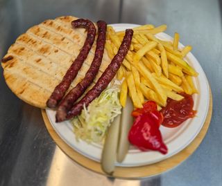 Meniu cârnați picanți