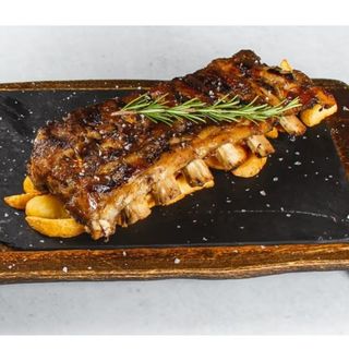 BBQ rebarca s prilogom