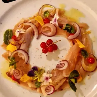 1 Antipasti di crudi-primo-secondo