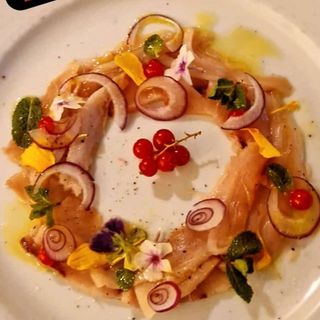 1 Antipasti di crudi-primo-secondo