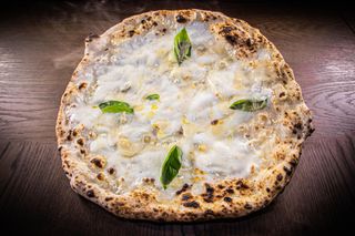 Pizza Quattro Formaggi