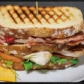 148. Sandwich mixto