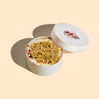 Clásica Individual + 2 Toppings