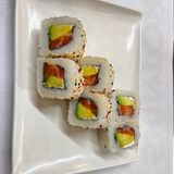 209.SALMON Y QUESO (12uds.)