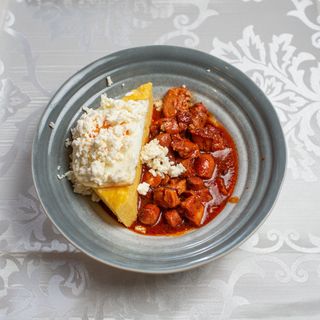 Tochitura munteneasca cu mamaliguta