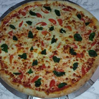 Marghita busuioc,rosii cherry