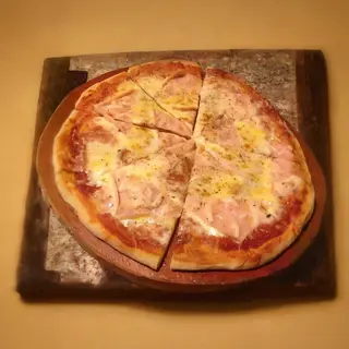 Pizza Margarita, Familiar
