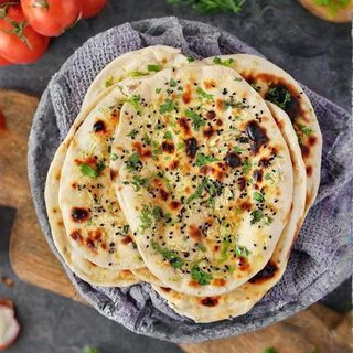 Amritsari Kulcha With Curd (Амритсари Кулча)