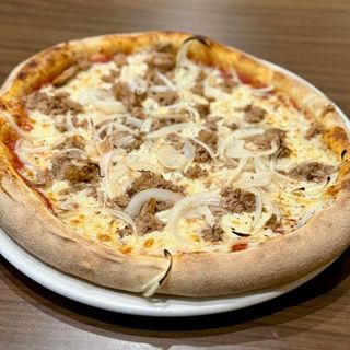 Pizza Tonno