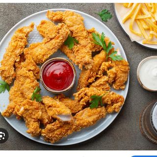 Menu 5 tiras de pollo con ptaata e enslda