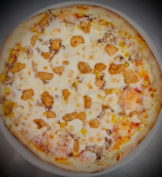 Pizza Chicken mare