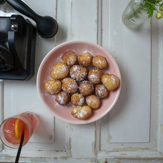 Бухти с пудра захар (35бр)