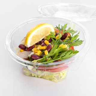 Салата Акапулко с пилешко (300г)