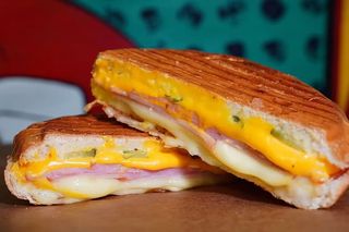 საფირმო კომბო 2-სთვის