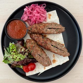Kebab de ternera