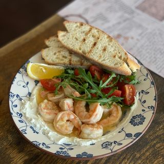 Креветки в масляно-винному соусі