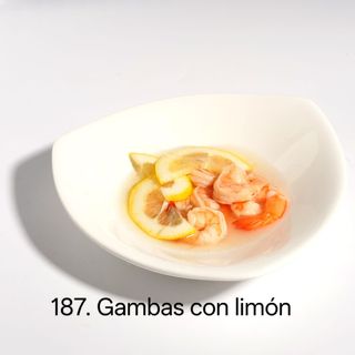 Wok de gambas con limón