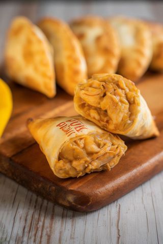 Empanada De Pollo Picante