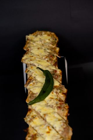 Pide Mevlana With Cheddar And  Minced Meat