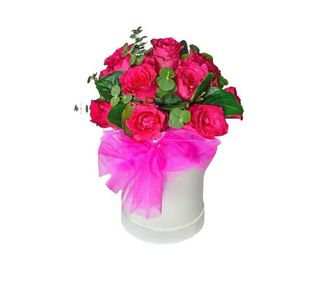 Ciklama ruže i eukaliptus u kutiji (RUK 055)