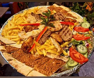 Veliko miješano meso za četiri osobe