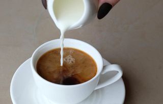 Американо з молоком (210мл)