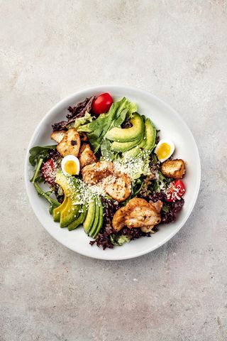 Салат зі смаженою куркою