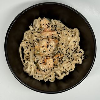 Удон з морським коктейлем