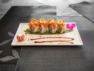 255. Uramaki california crispy 4 pezzi