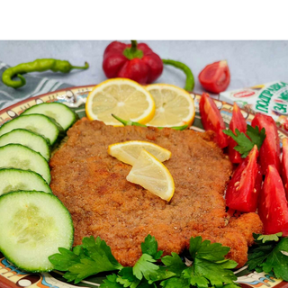 Свински шницел с гарнитура 