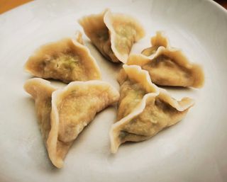 84. Gyoza al vapore - 5 pezzi