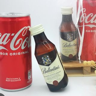 Ballantines (700 ml.) Y Coca-Cola Sabor Original lata 330ml.
