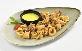 Хрупкави бейби калмари  (200г)