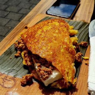 Cachapa Carne Molida