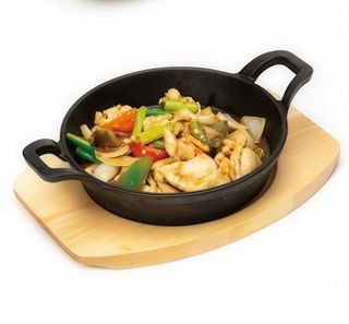 Pollo salteado al estilo asiático