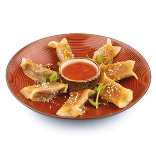 49.Japońskie pierożki gyoza nadziewane kaczką(140g/40g)