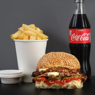 ჩიზბურგერის პონტში კომბო