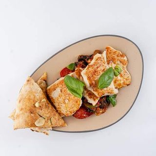 Pileća prsa s povrćem