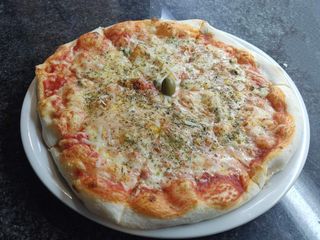 Pizza Quattro formaggi
