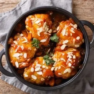 Pollo Con Almendras
