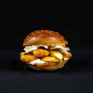 Crispy Shrimp Burger (a little spicy) -Prawns!!