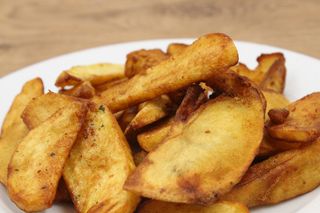 Пържени картофки (1кг)