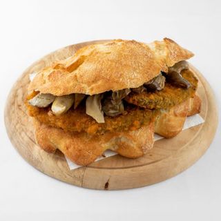 Panino con spinacina e funghi