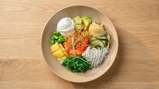 Bowl cu somon
