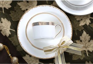 Vera Wang Lace Gold ceasca cu farfurie ceai