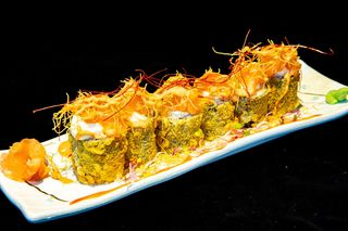 HH022 - Hosomaki Spicy Salmon