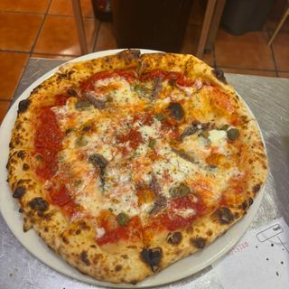 Pizza napolitana