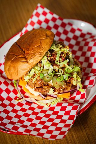 Hamburguesas el clucker clásico